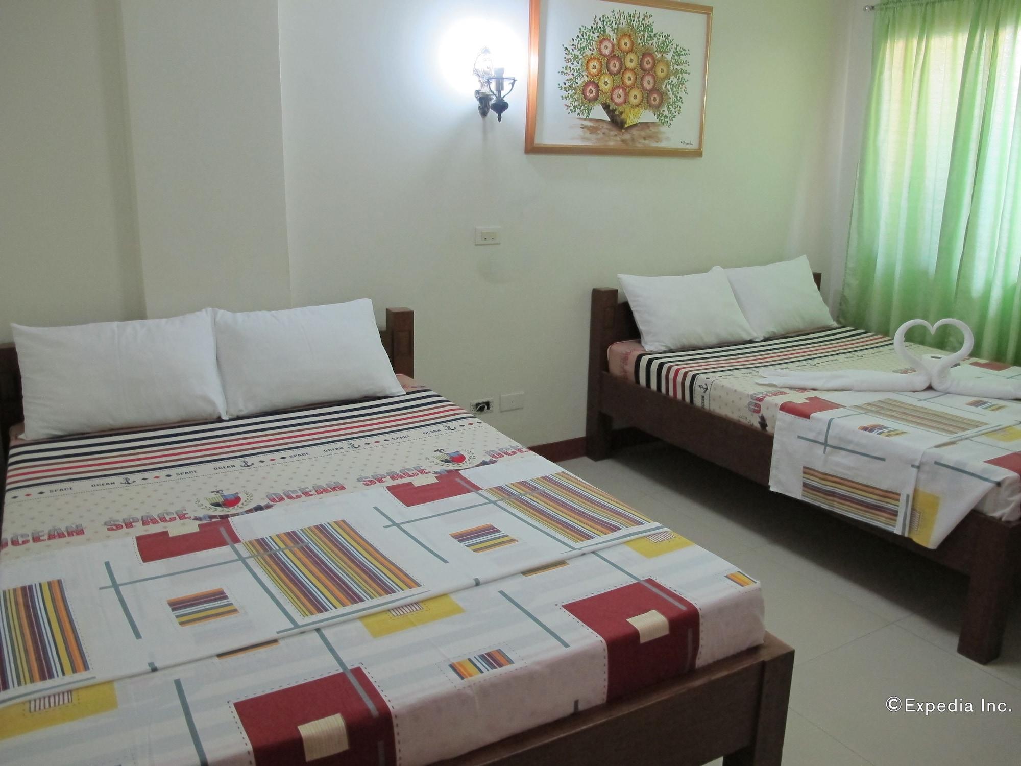 Sea Jewel Beach Resort Puerto Galera Exterior photo